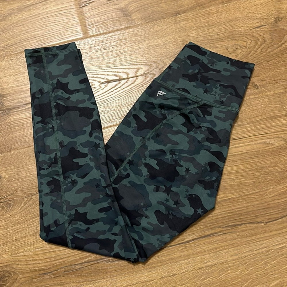 Fabletics Leggings- camo with stars